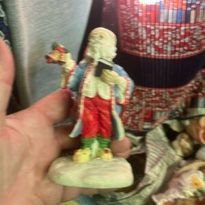 Vintage Santa;s of the Nations (4)